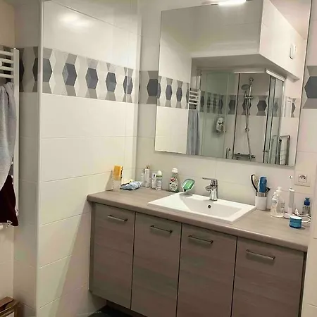 Apartment Superbe A 5 Minutes Du Metro